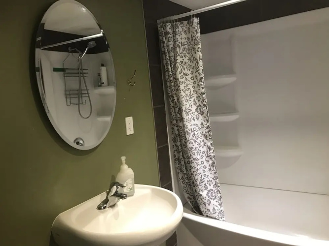 Private Rooms in Central Edmonton
