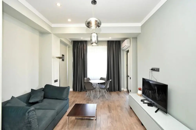 Apartment by Luxe Group AM2614
