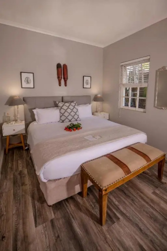 The Corner House Privé