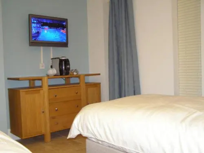 No.6 B&B