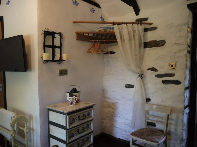 The Old Tea Shop