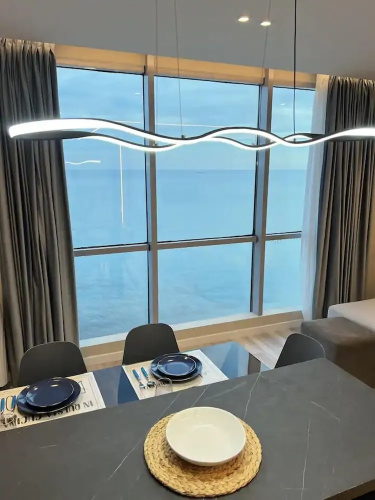 Sea Front Comfy Bed