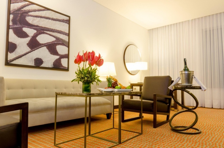 Double Suite
