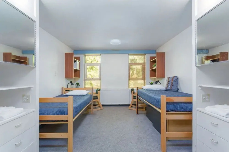 Pacific Spirit Hostel