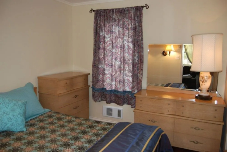 Woodside Inn