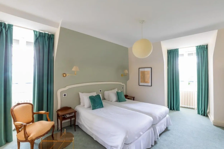 Superior Twin room