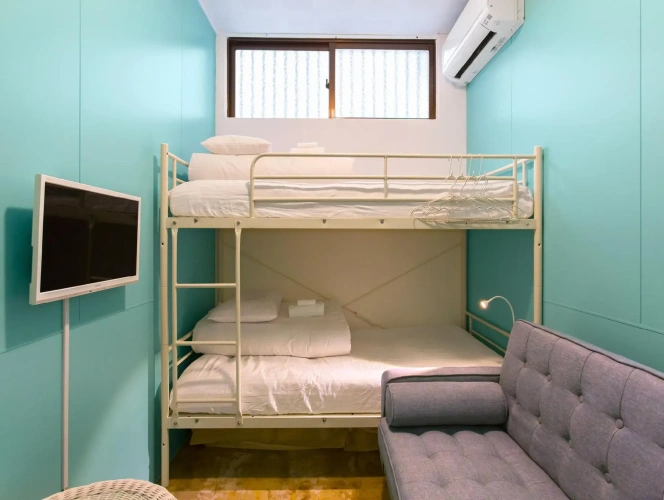 Standard Triple room