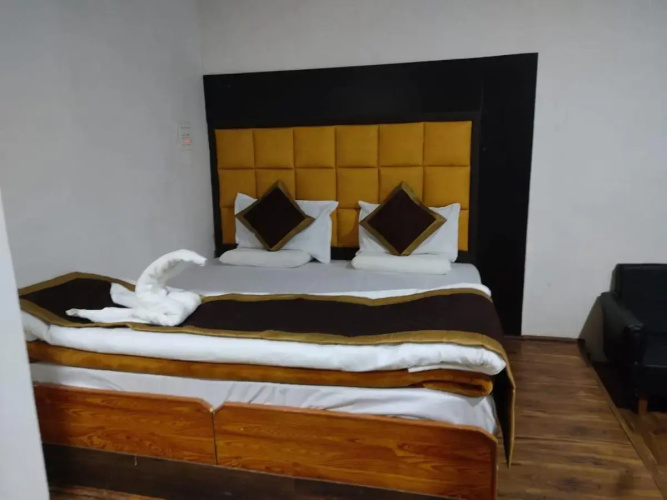 Hotel Silver Inn Srinagar