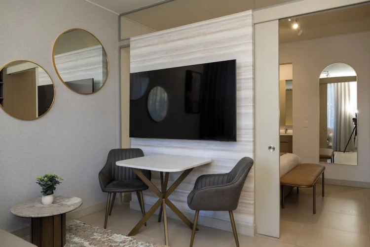 Superior Apartment