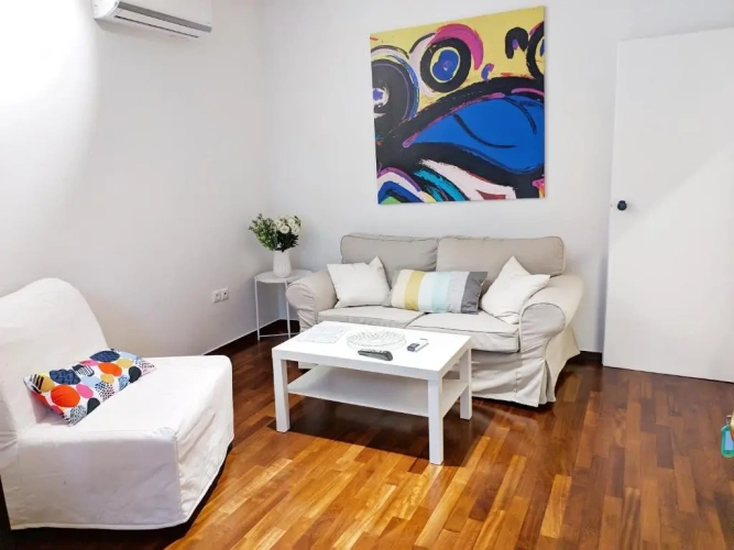 1 Bedroom Apartment with balcony