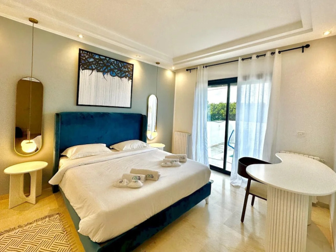 Villa Corniche vue mer et Piscine Chauff e