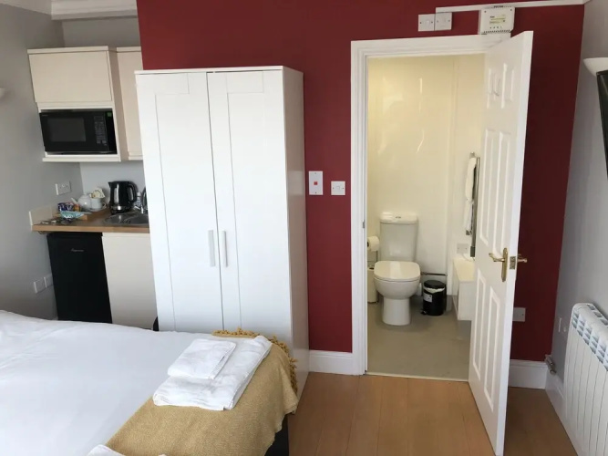 Riverside Apartments