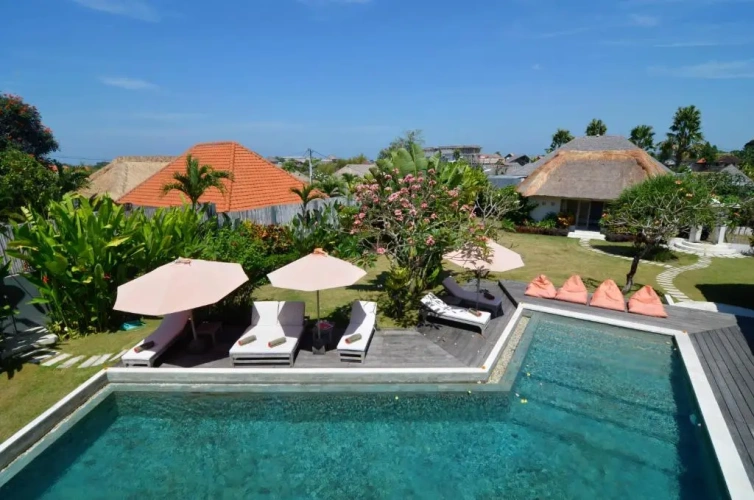 Deluxe Villa