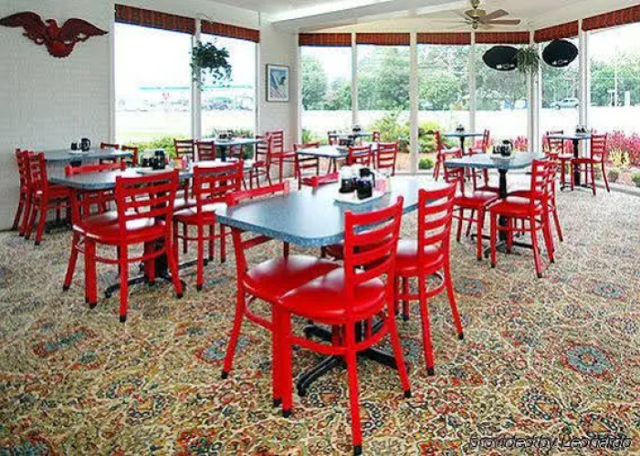Ambassador Inn