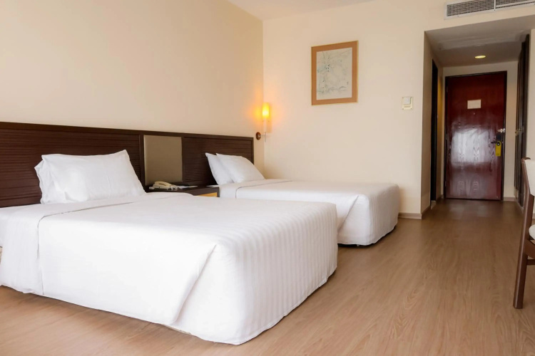 Hotel Cambodiana