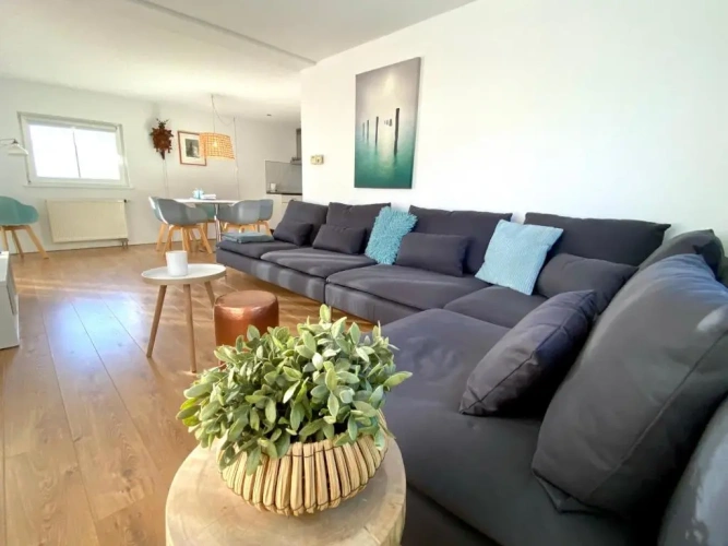 2 Bedrooms Chalet