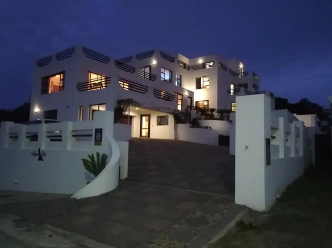 3 Bedrooms Cottage