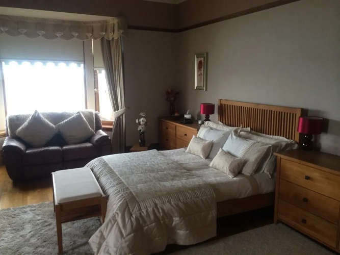 Thornbank House
