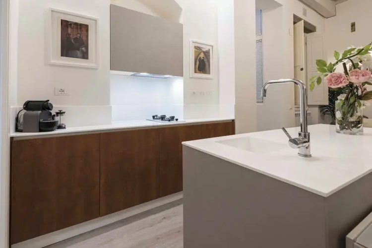 Deluxe Pitti Suites by MMega