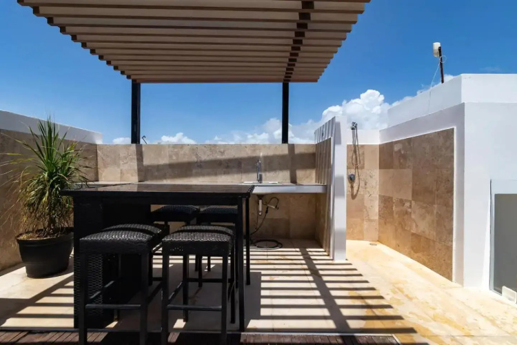 Dream Condo Between Beach and 5ta