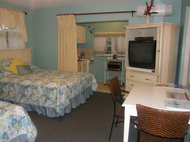 Dawkins Manor Hotel