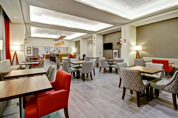 Hampton Inn & Suites by Hilton Medicine Hat photo 22