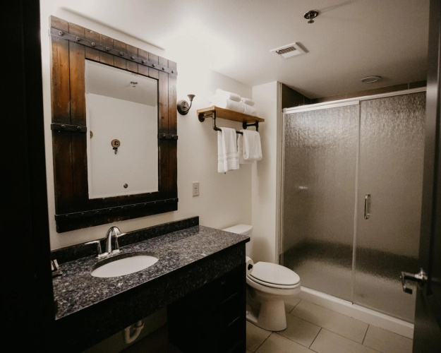The Brewhouse Inn And Suites photo 10