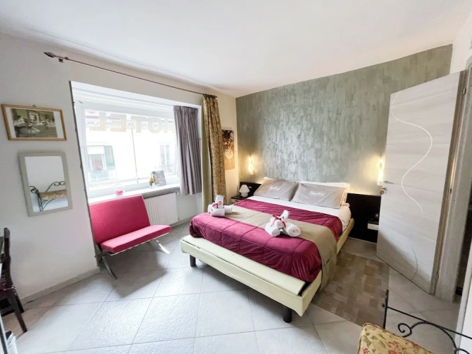 Superior Triple room