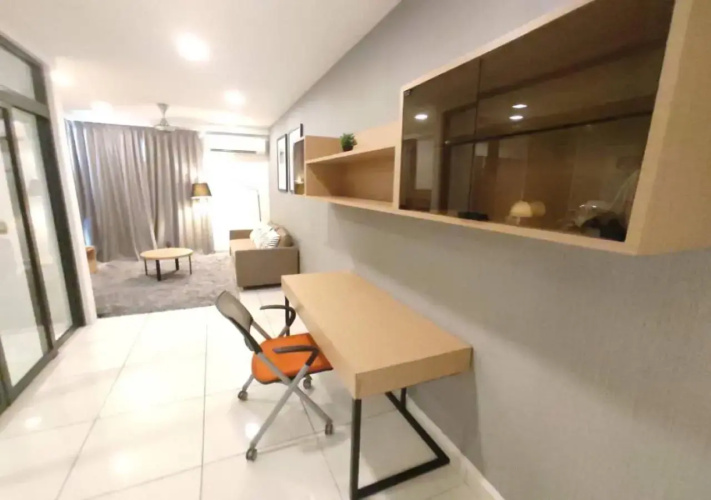Suites at 1Tebrau