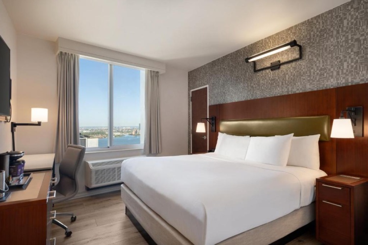 Double room with river view