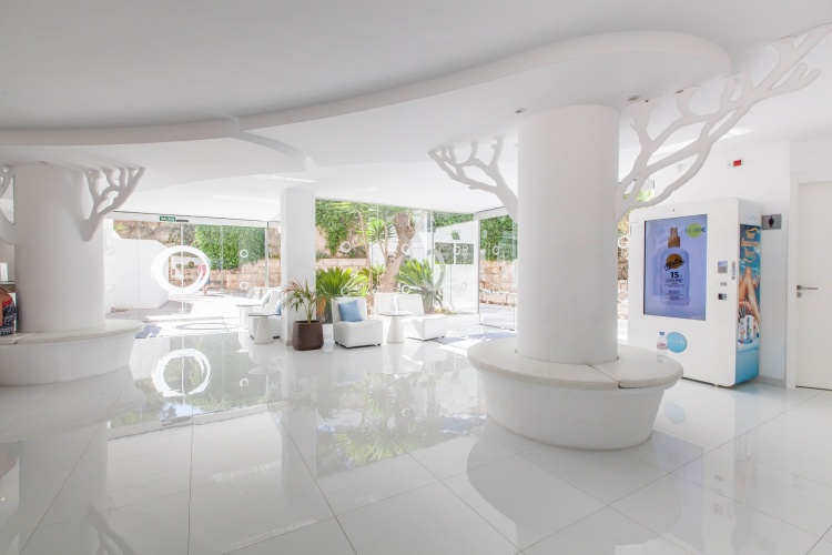 FERGUS Style Cala Blanca Suites photo 36