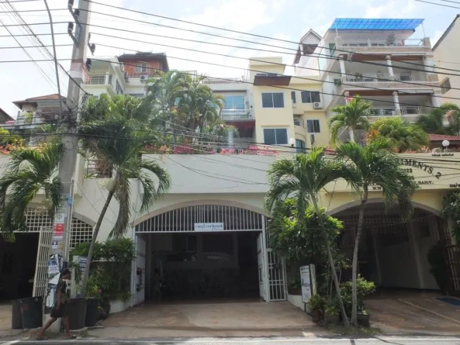 2 Bedrooms Double Apartment with sea view