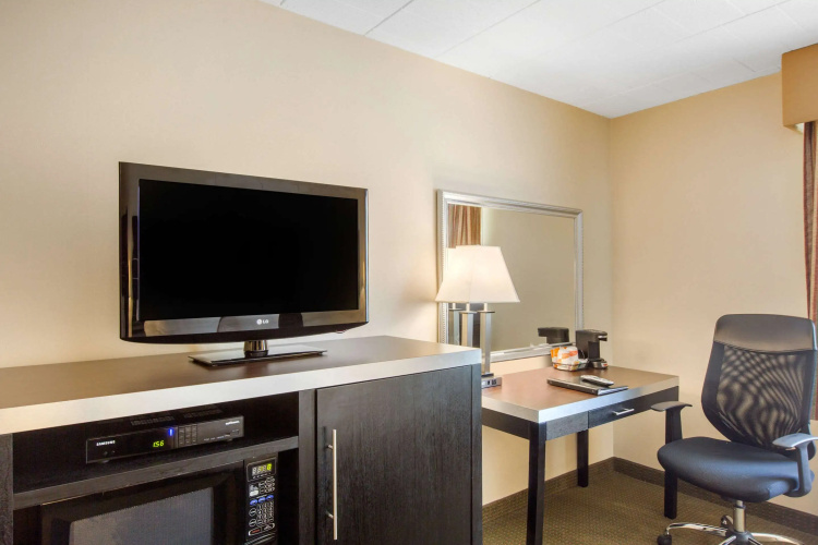 Quality Inn Ledgewood - Dover