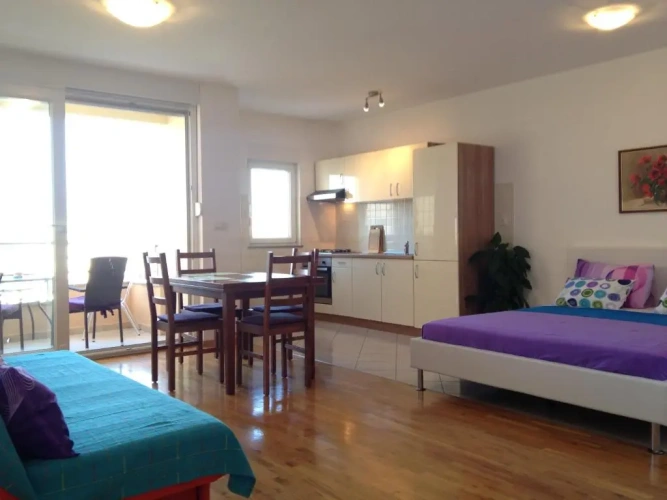 1 Bedroom Apartment with balcony and with sea view