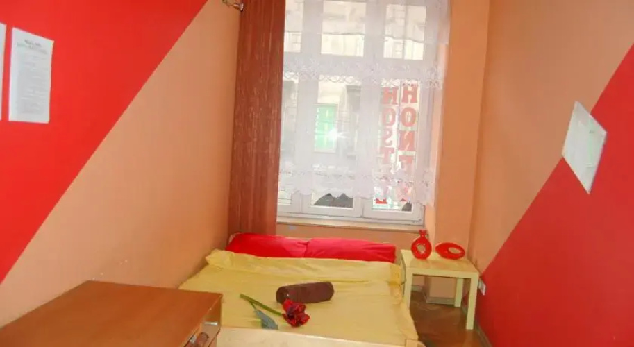 Honey Hostel