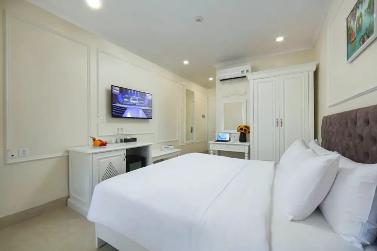 Executive Double room with garden view