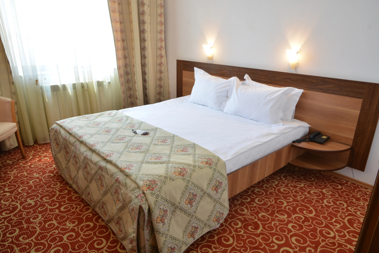 Central Hotel