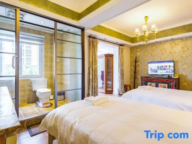 4 Bedrooms Luxury Suite
