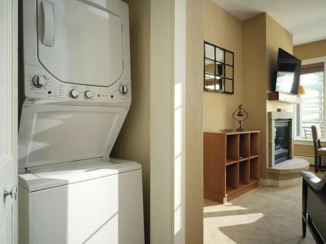 2 Bedrooms Villa