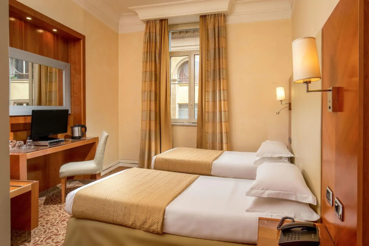 Suite Opera Rooms