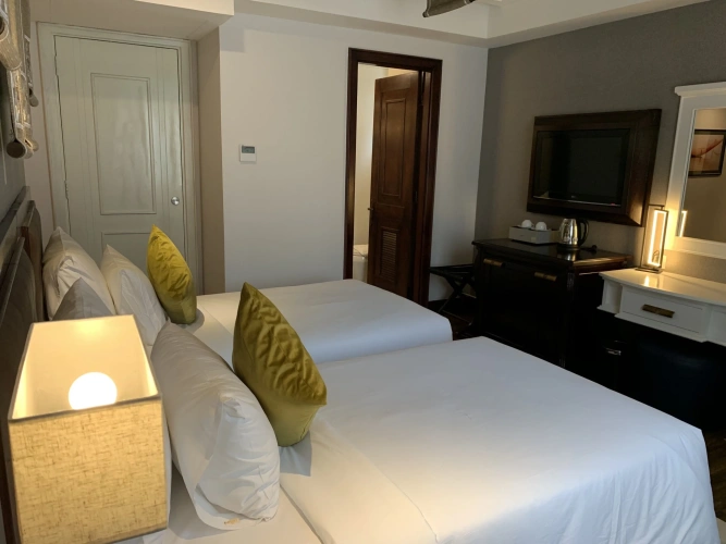 Deluxe Twin room