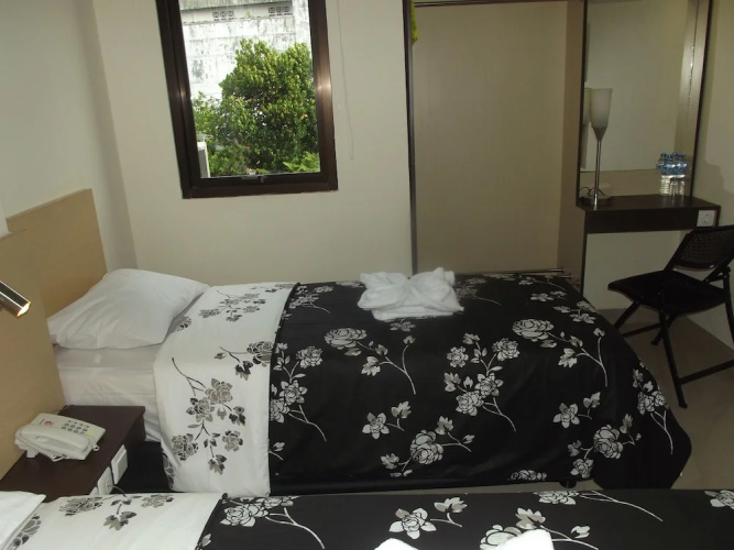 Manado Inn Hotel