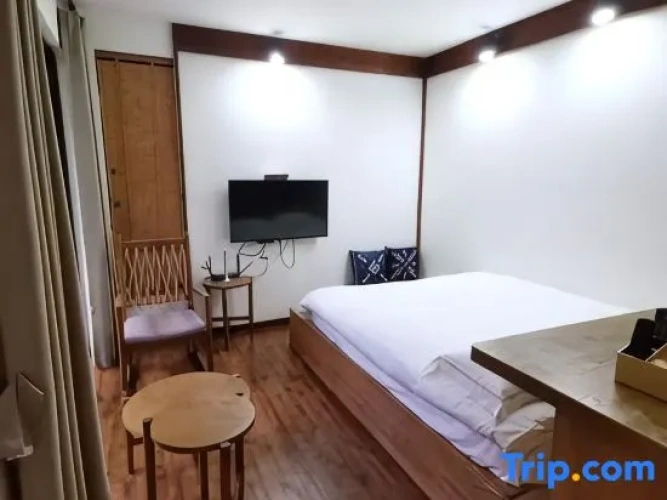 Standard Twin Family room