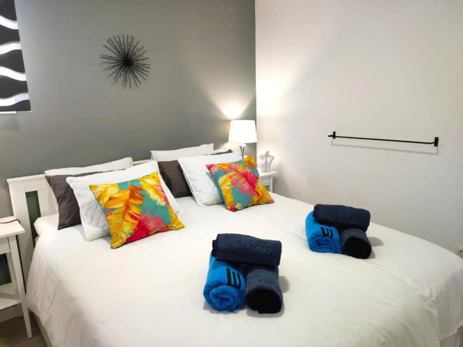1 bedroom Beachfront Apartment at Torecilla Beach