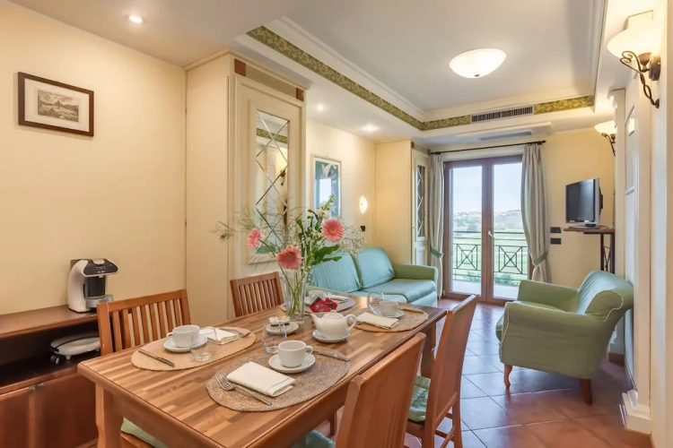 Superior Apartment with golf view