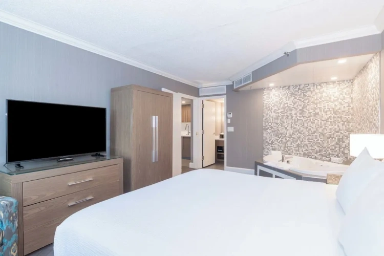 Double Suite