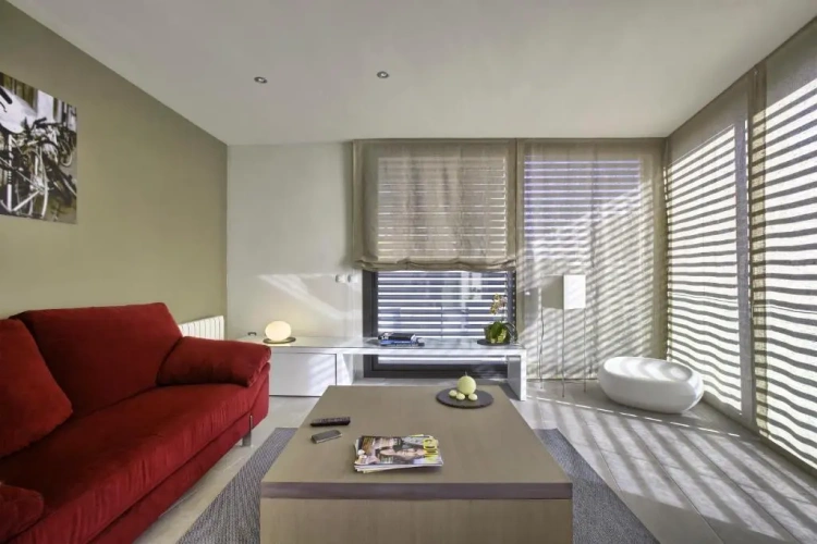 3 Bedrooms Apartment