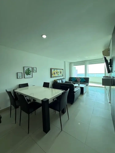 2 Bedrooms Standard Apartment with balcony and with bay view