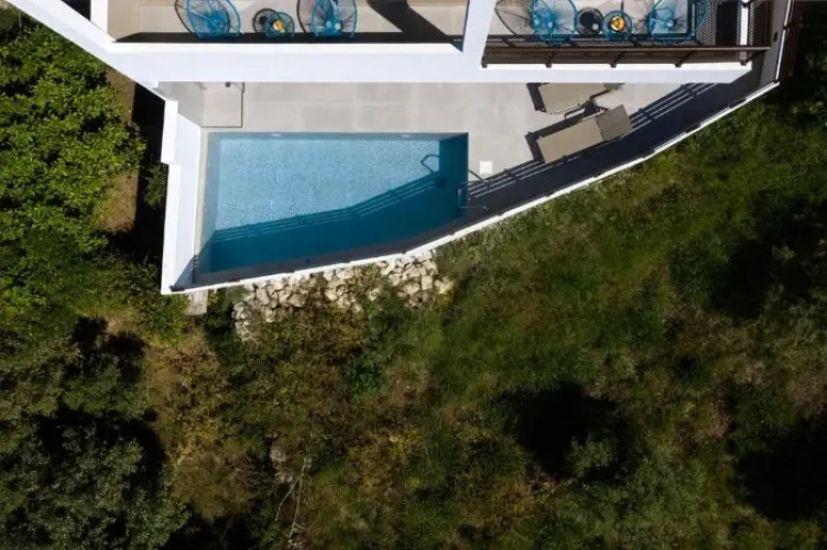 O-Cyanea Villa