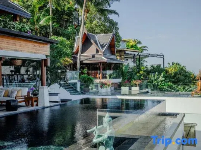 Villa ZeniMo, Surin Beach, pool, 9 BR 18 guests